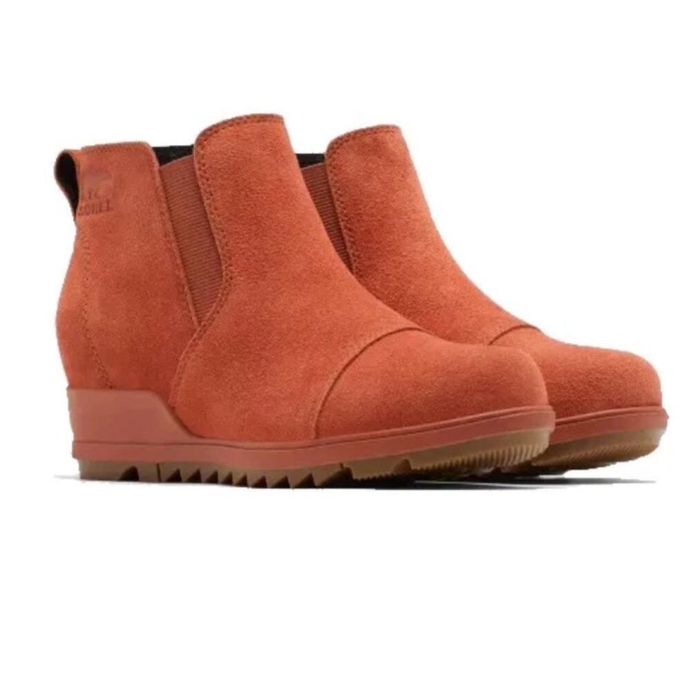 NWT SOREL Evie Pull Boots Booties Warp Red Orange Gum Sole 7.5